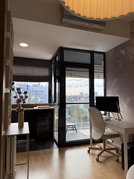 Handyman, electrician, instalator.