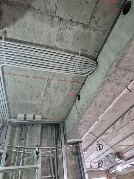 Handyman, electrician, instalator.